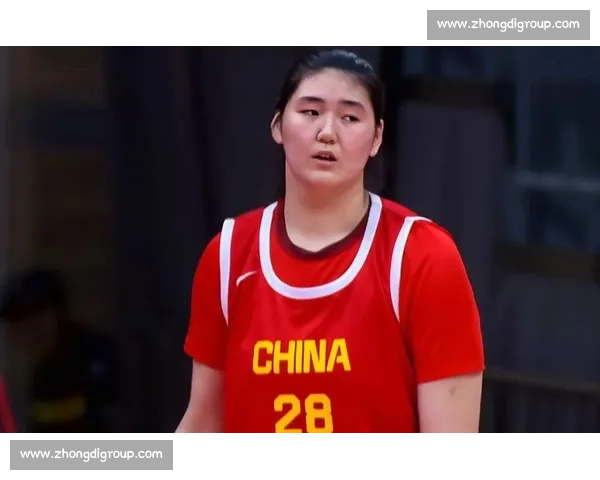 张子宇:内线统治力与战术适配挑战 张子宇:内线统治力与战术适配挑战