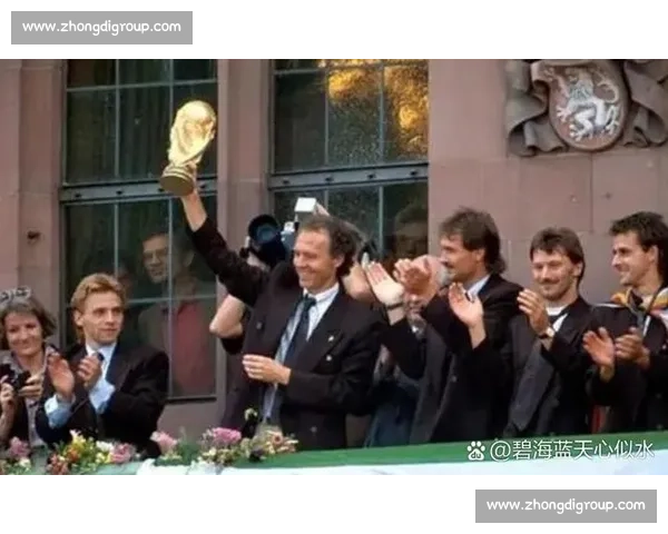 梦想的余温!2026世界杯,传奇球星们不曾停止的脚步