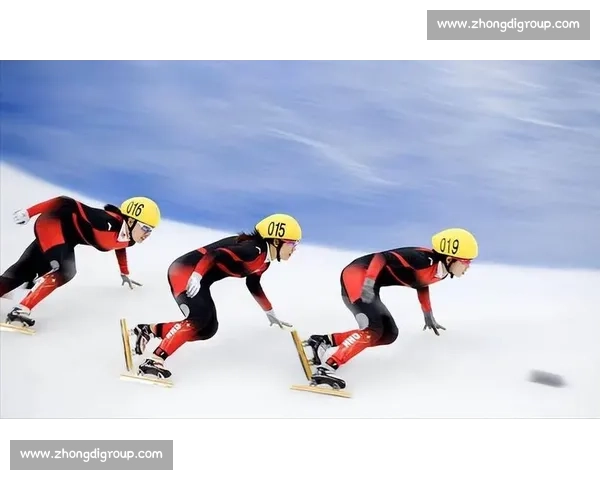 短道速滑冰刀划破冰面，速度与激情的碰撞，令人心潮澎湃