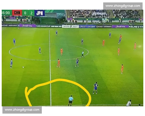 球迷怒吼：转播模糊不清，还能不能好好看球了！